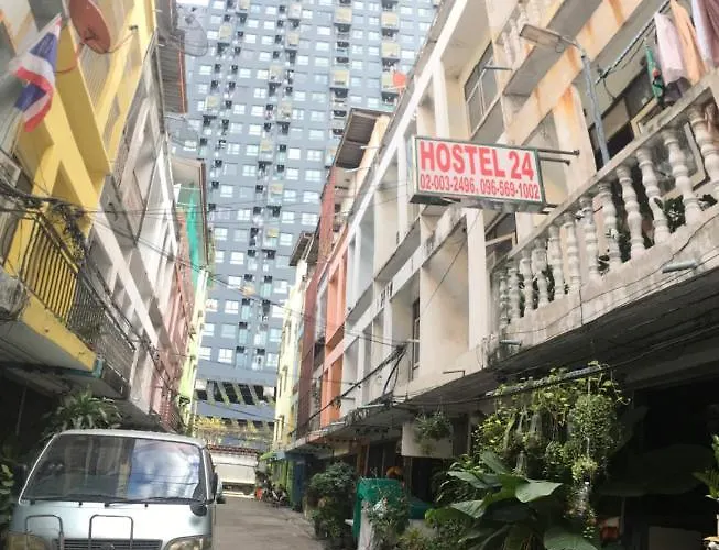 Hostal 24