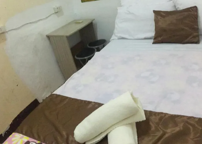 Hostal 24 Bangkok