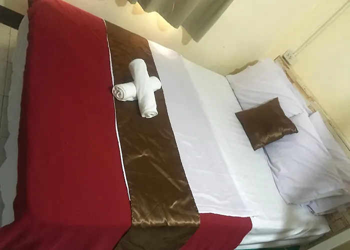 24 Hostal
