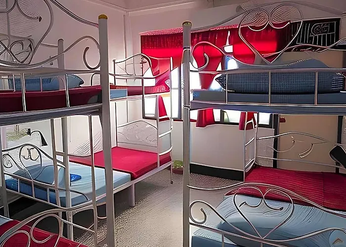 Hostal 24 Bangkok