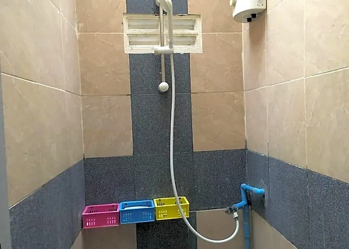 24 Hostal