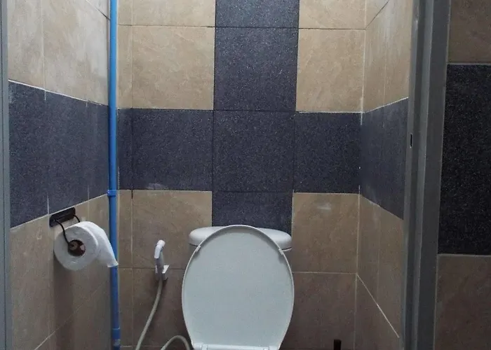 24 Hostal